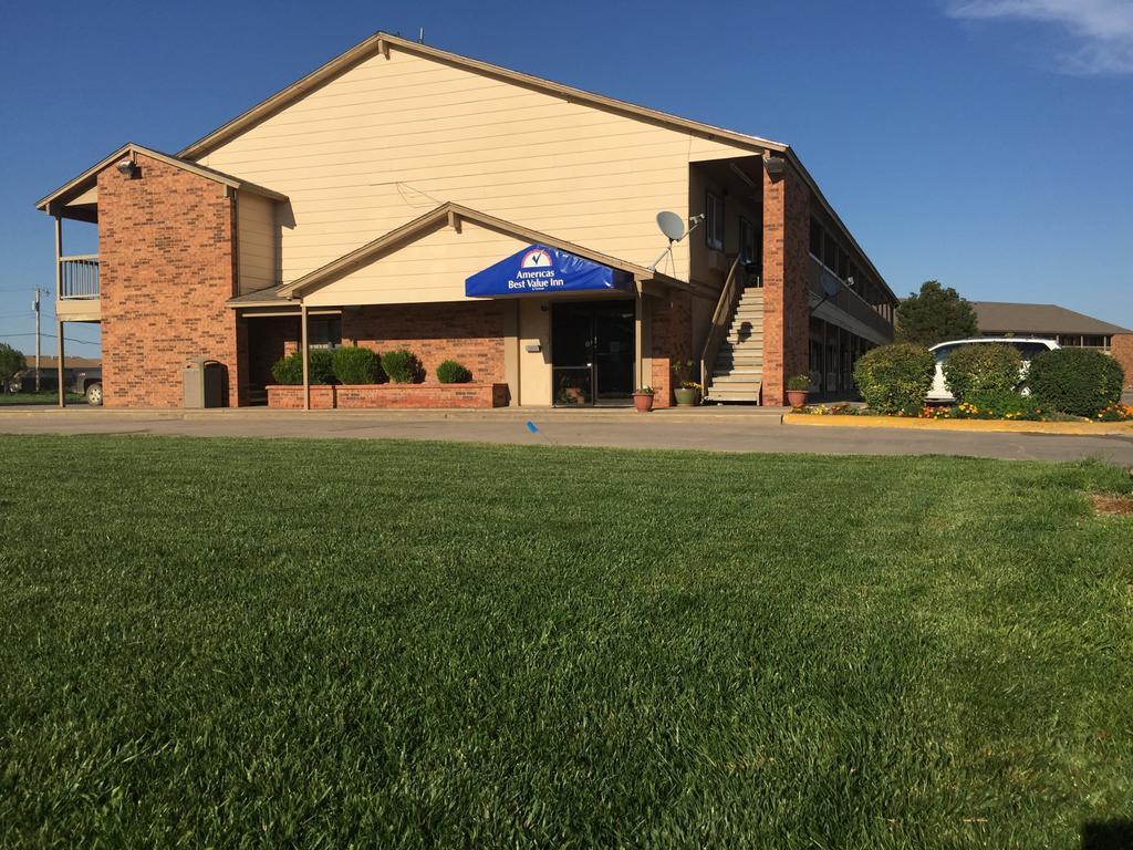 Americas Best Value Inn - Garden City Eksteriør billede