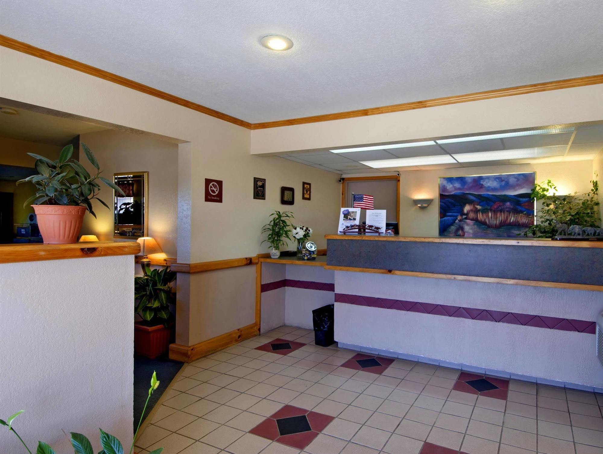 Americas Best Value Inn - Garden City Eksteriør billede